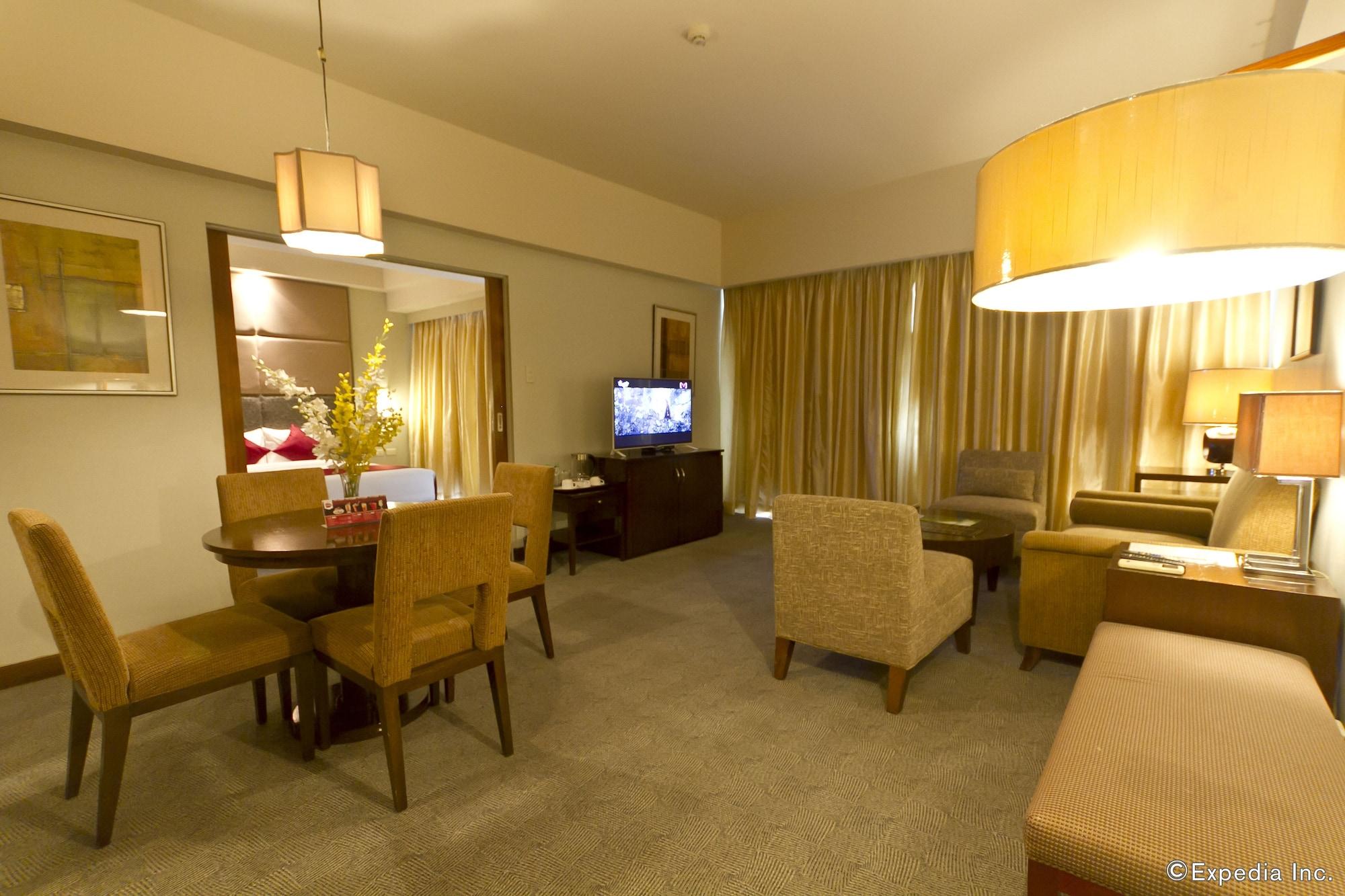 Sotogrande Hotel And Resort Lapu-Lapu City Buitenkant foto
