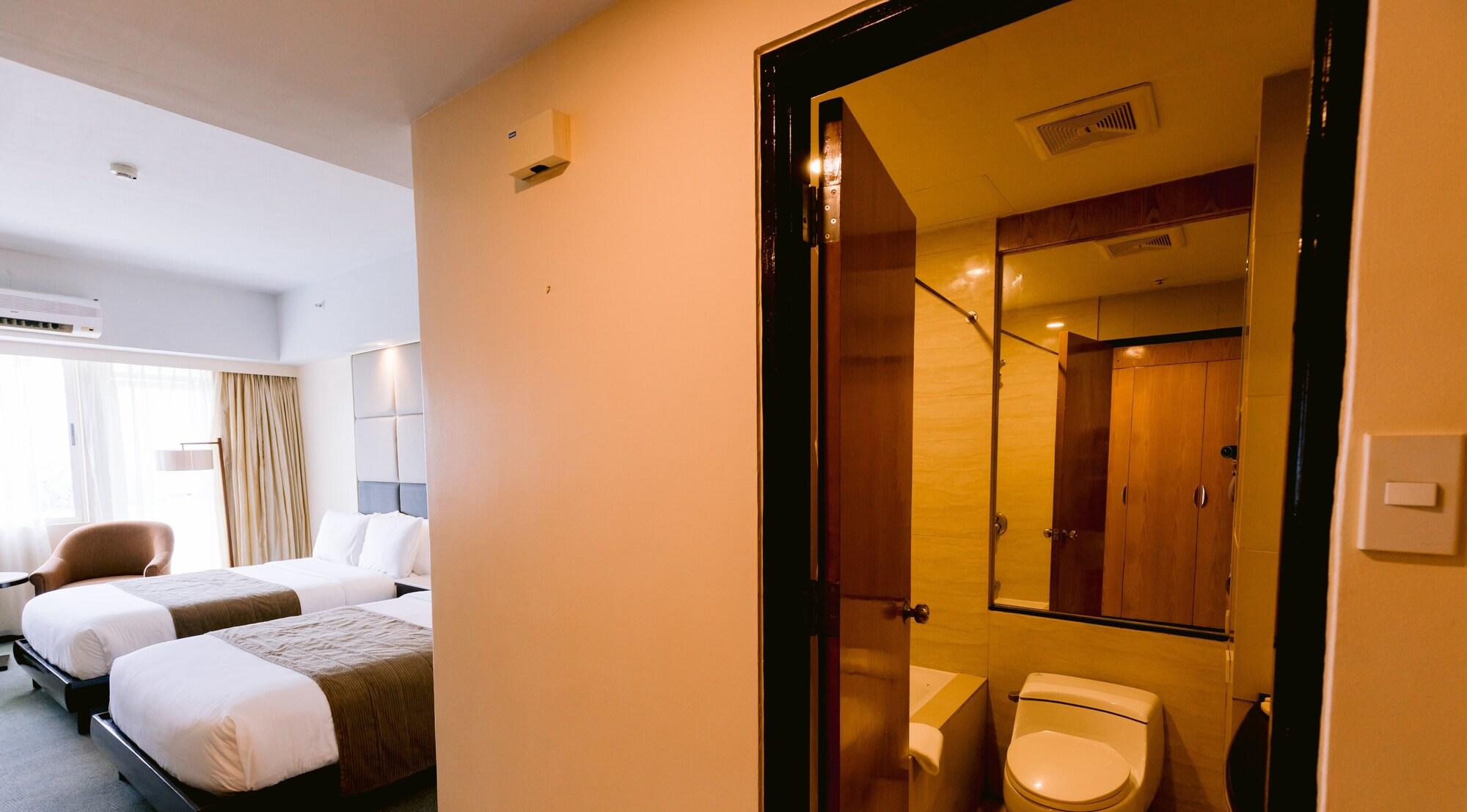Sotogrande Hotel And Resort Lapu-Lapu City Buitenkant foto