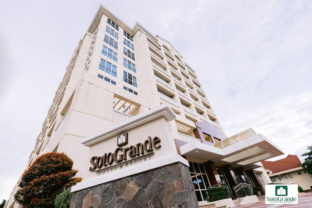 Sotogrande Hotel And Resort Lapu-Lapu City Buitenkant foto