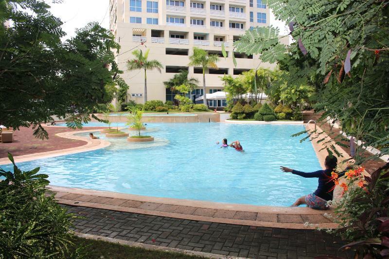 Sotogrande Hotel And Resort Lapu-Lapu City Buitenkant foto